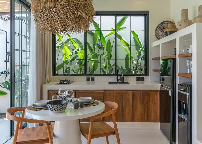 Casa Vera - Delightful 1-bedroom In The Heart Of Umalas Villa
