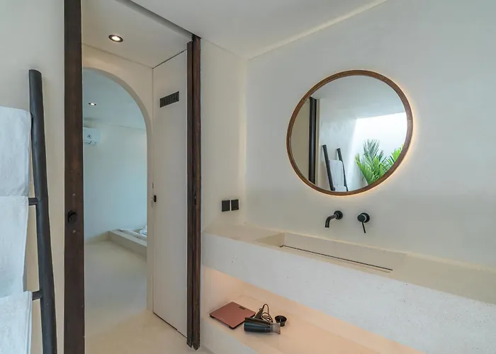 Casa Vera - Delightful 1-bedroom In The Heart Of Umalas Villa *