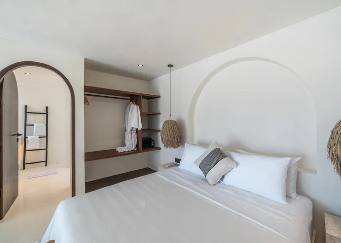 Casa Vera - Delightful 1-bedroom In The Heart Of Umalas Villa