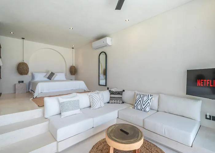 Casa Vera - Delightful 1-bedroom In The Heart Of Umalas *